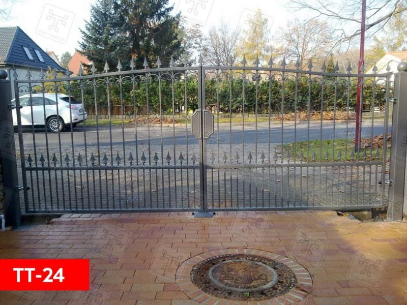 Types of garden gates - which one to choose?